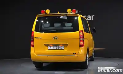 Hyundai Starex 2021 2.4 Автомат в Москве № 582927, миниатюра 4