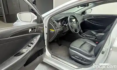 Hyundai Sonata 2014 2.0 Автомат в Москве № 582943, миниатюра 11