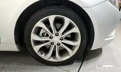 Hyundai Sonata 2014 2.0 Автомат в Москве № 582943, миниатюра 5