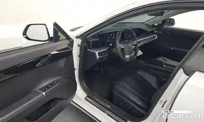 Hyundai Grandeur 2023 2.5 Автомат в Москве № 582964, миниатюра 11