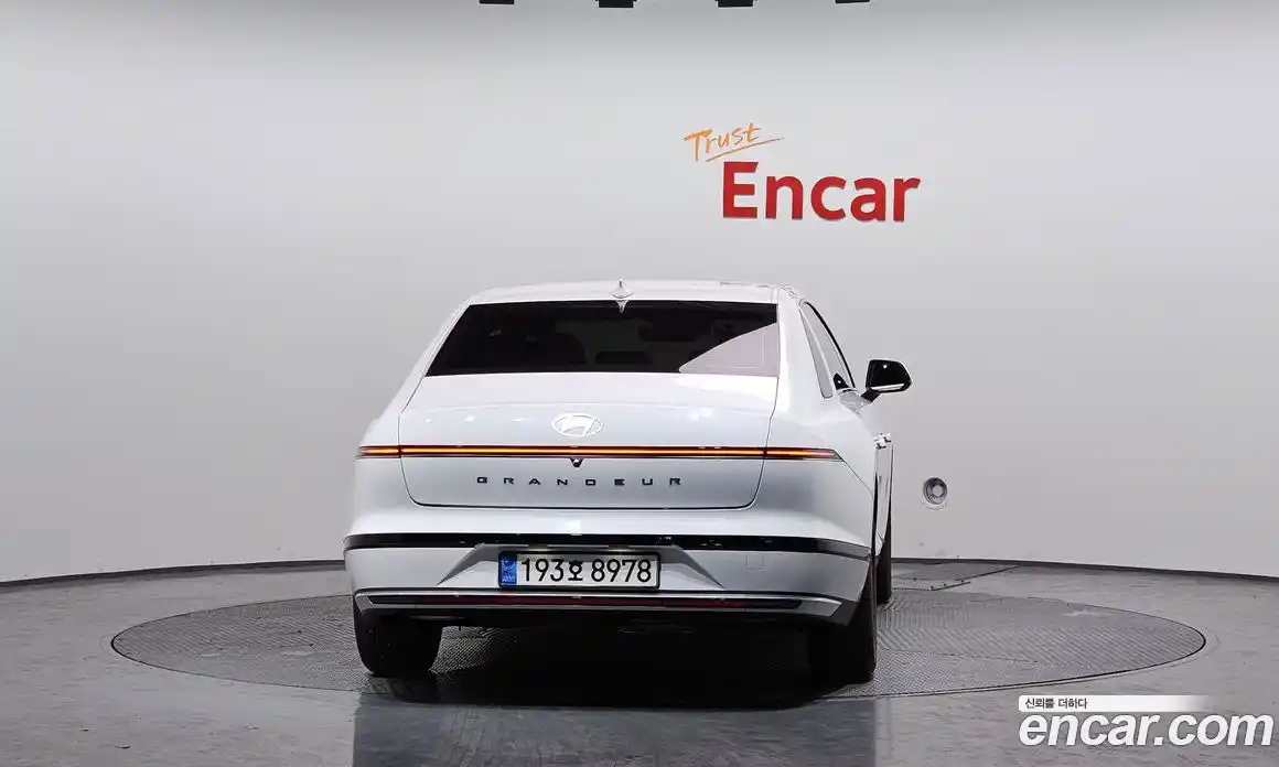 Hyundai Grandeur 2023 2.5 Автомат в Москве № 582964, фото 4