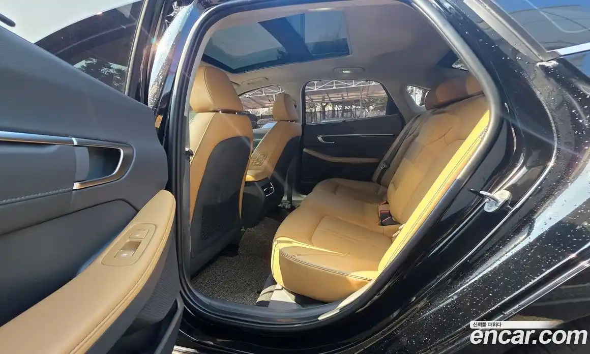 Hyundai Sonata 2024 2.0 Автомат в Москве № 583413, фото 13