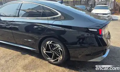 Hyundai Sonata 2024 2.0 Автомат в Москве № 583413, миниатюра 4