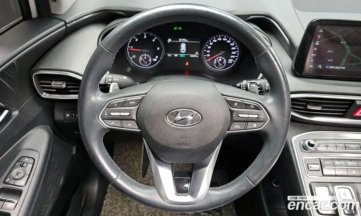 Hyundai Santa Fe 2021 2.2 Автомат в Москве № 583602, фото 13