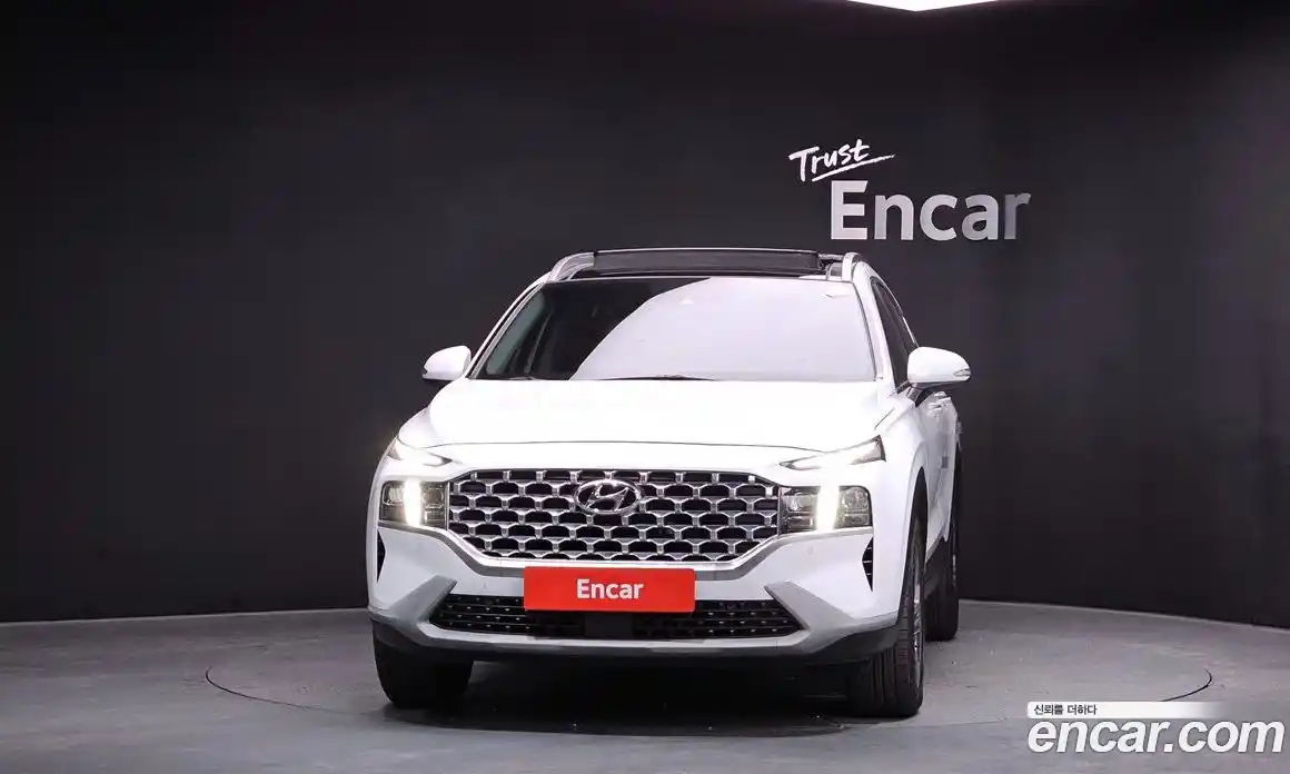 Hyundai Santa Fe 2021 2.2 Автомат в Москве № 583602, фото 3