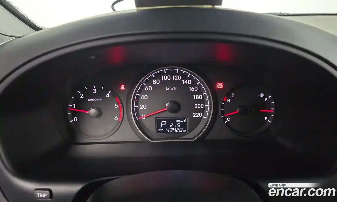 Hyundai Starex 2016 2.5 Автомат в Москве № 583603, фото 8