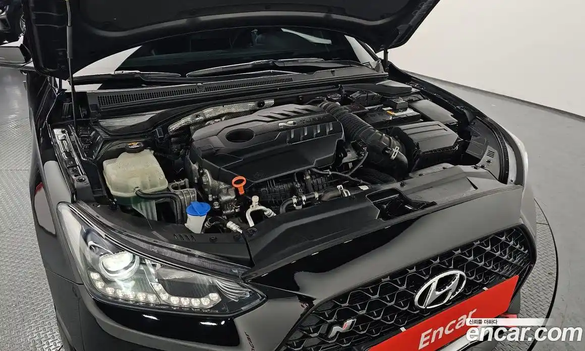 Hyundai Veloster 2021 2.0 Автомат в Москве № 583652, фото 6