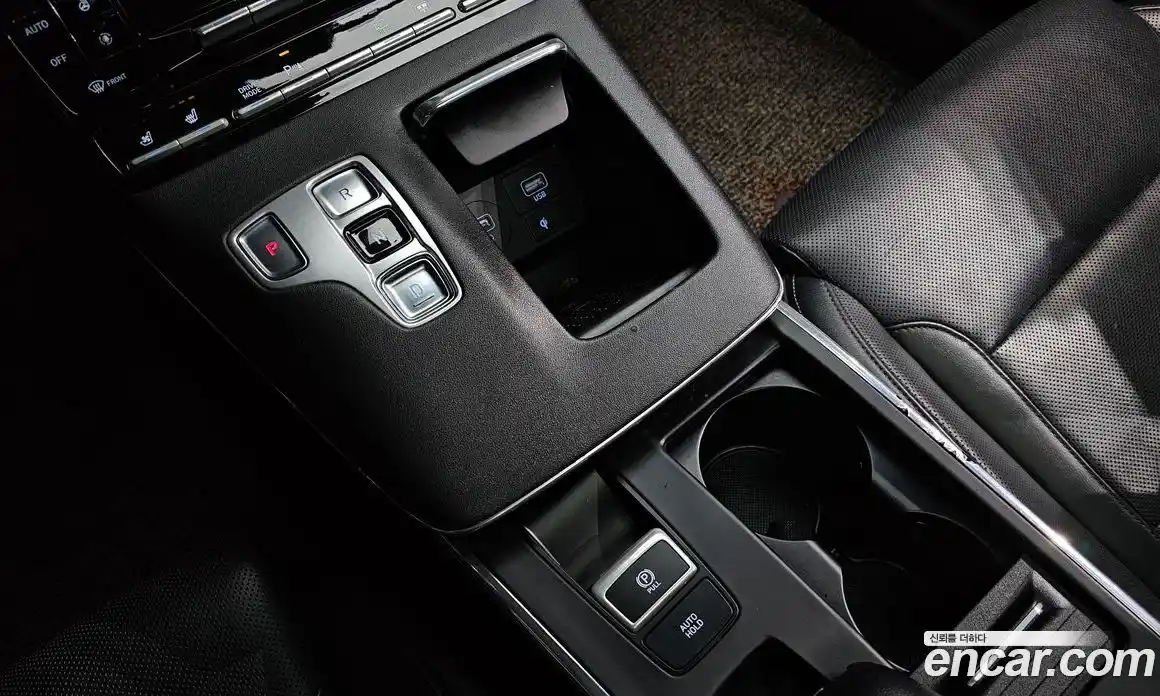 Hyundai Grandeur 2021 2.5 Автомат в Москве № 583662, фото 9