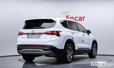 Hyundai Santa Fe 2023 2.2 Автомат в Москве № 583785, миниатюра 2