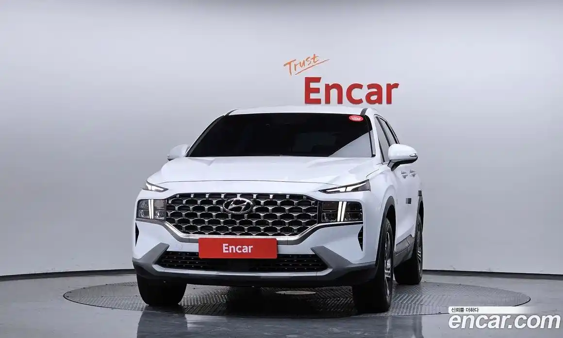 Hyundai Santa Fe 2023 2.2 Автомат в Москве № 583785, фото 3