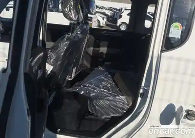 Kia Ray 2026 1.0 Автомат в Москве № 583804, миниатюра 10