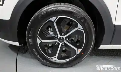 Kia Niro 2026 1.6 Автомат в Москве № 583991, миниатюра 5