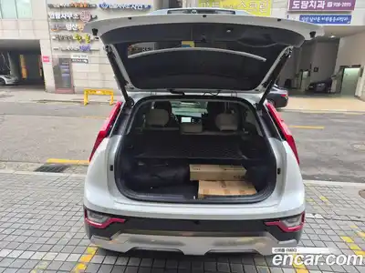 Kia Niro 2026 1.6 Автомат в Москве № 584136, миниатюра 6