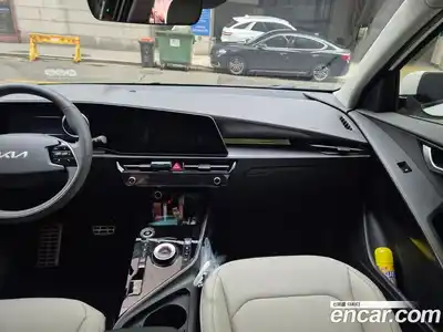 Kia Niro 2026 1.6 Автомат в Москве № 584136, миниатюра 7