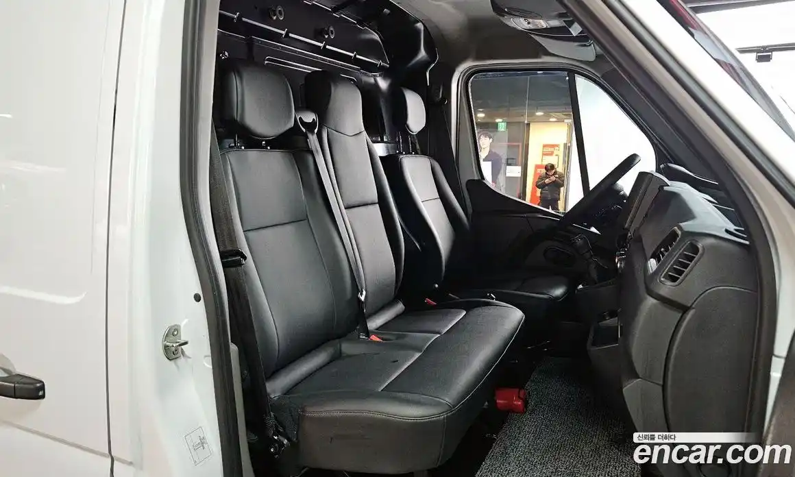 Renault Master 2022 2.3 Механическая в Москве № 584338, фото 11