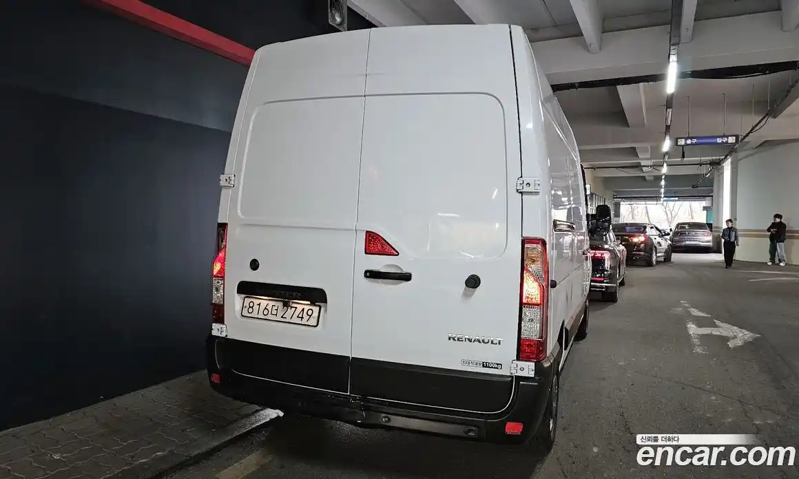 Renault Master 2022 2.3 Механическая в Москве № 584338, фото 4