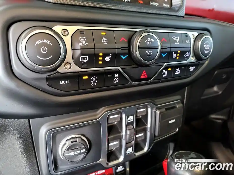 Jeep Wrangler 2023 2.0 Автомат в Москве № 584478, фото 15