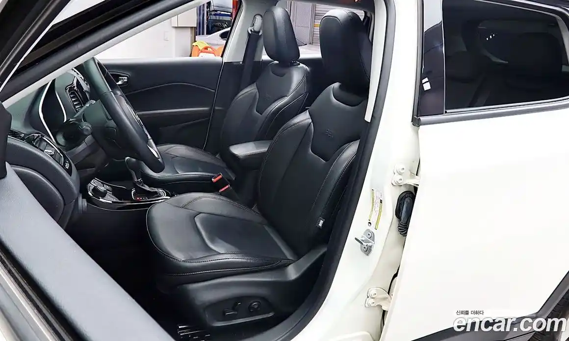 Jeep Compass 2019 2.4 Автомат в Москве № 584491, фото 8