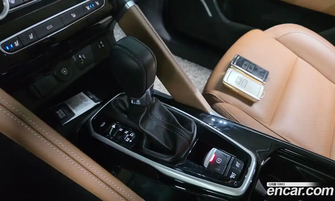 Renault QM6 2024 2.0 Автомат в Москве № 584535, фото 9