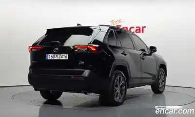 Toyota RAV4 2025 2.5 Автомат в Москве № 584555, миниатюра 2
