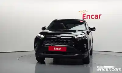 Toyota RAV4 2025 2.5 Автомат в Москве № 584555, миниатюра 3