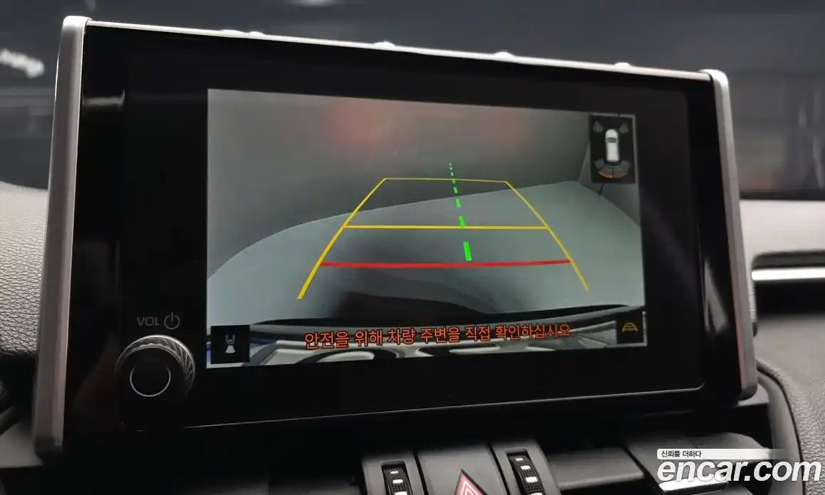 Toyota RAV4 2025 2.5 Автомат в Москве № 584556, фото 15