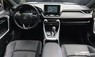 Toyota RAV4 2025 2.5 Автомат в Москве № 584556, миниатюра 7