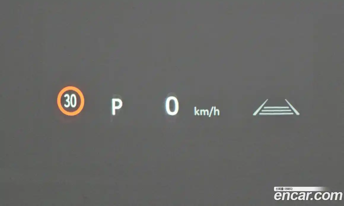 Toyota Alphard 2024 2.5 Автомат в Москве № 584575, фото 16