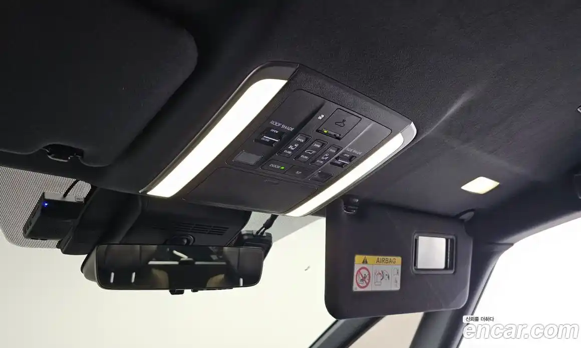 Toyota Alphard 2024 2.5 Автомат в Москве № 584575, фото 17