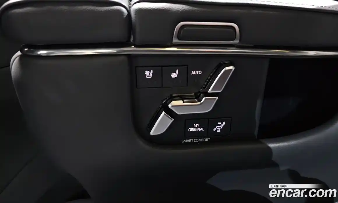 Toyota Alphard 2024 2.5 Автомат в Москве № 584575, фото 18