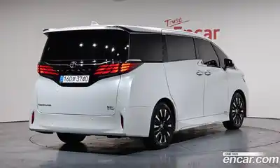 Toyota Alphard 2024 2.5 Автомат в Москве № 584575, миниатюра 2