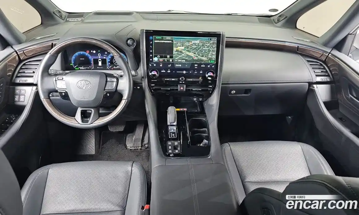 Toyota Alphard 2024 2.5 Автомат в Москве № 584575, фото 7