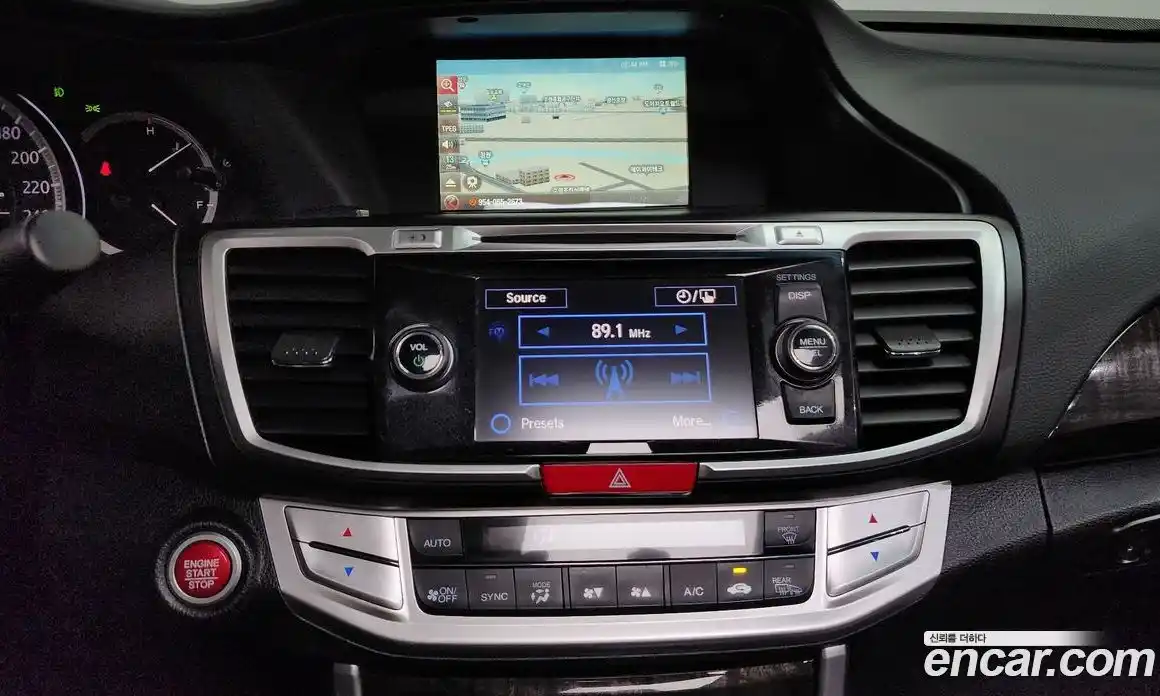 Honda Accord 2014 2.4 Автомат в Москве № 584602, фото 15