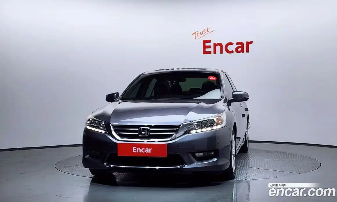 Honda Accord 2014 2.4 Автомат в Москве № 584602, фото 3