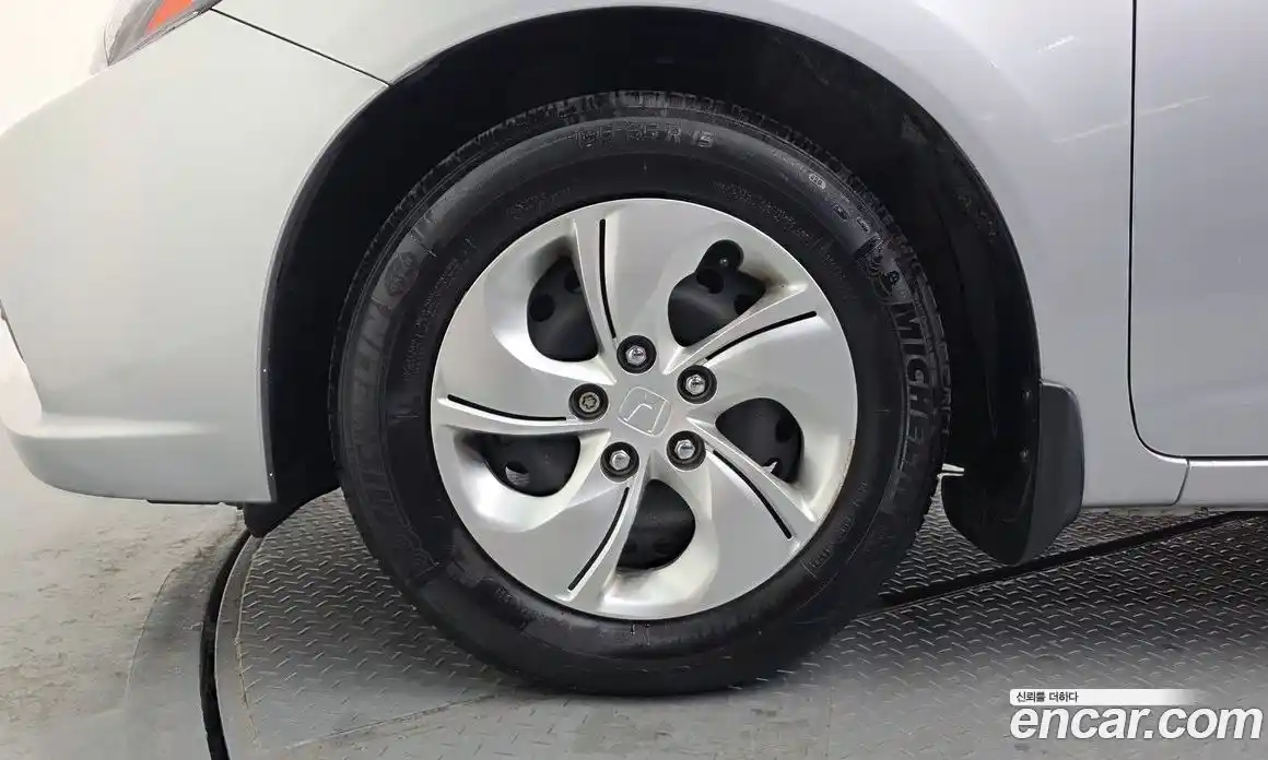 Honda Civic 2015 1.8 Автомат в Москве № 584651, фото 5