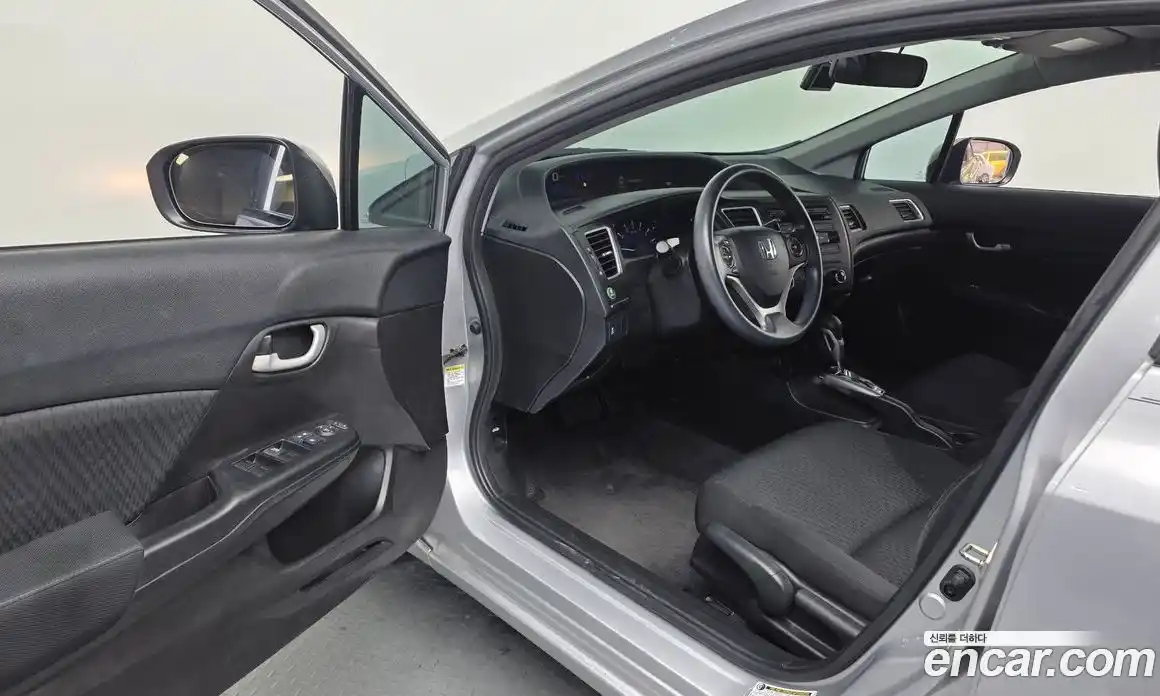 Honda Civic 2015 1.8 Автомат в Москве № 584651, фото 10