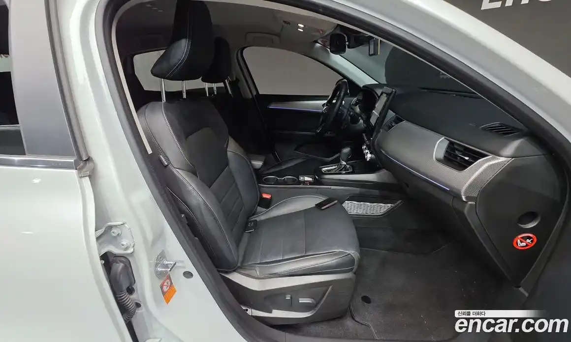 Renault XM3 2023 1.6 Автомат в Москве № 584655, фото 10