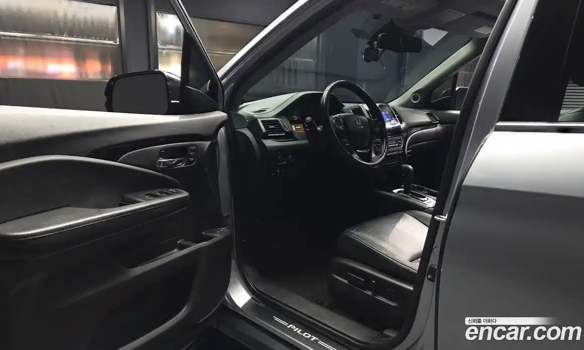 Honda Pilot 2017 3.5 Автомат в Москве № 584671, фото 10