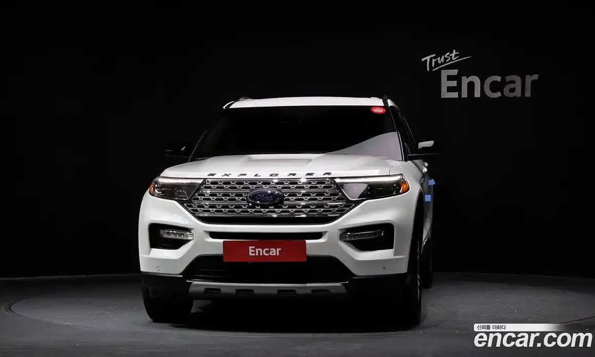 Ford Explorer 2022 3.3 Автомат в Москве № 584847, фото 3