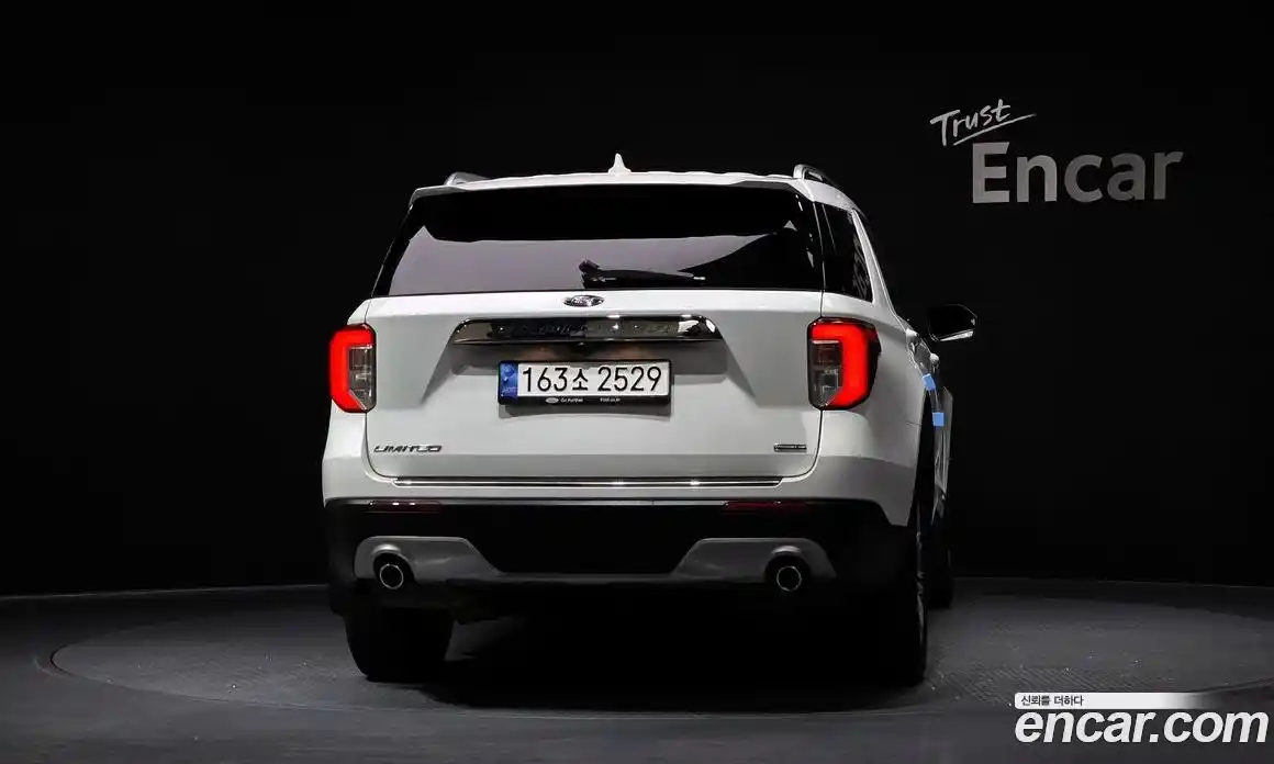 Ford Explorer 2022 3.3 Автомат в Москве № 584847, фото 4