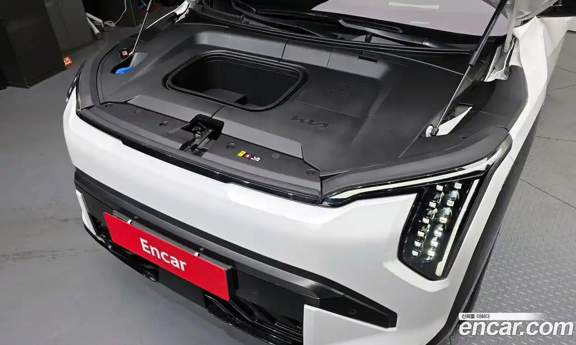 Kia EV3 2025 0.2 Автомат в Москве № 585971, фото 6