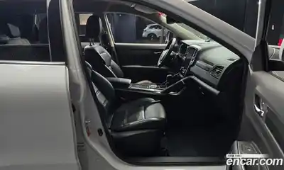 Renault QM6 2023 2.0 Автомат в Москве № 586123, миниатюра 11