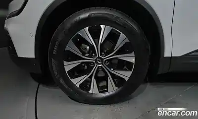 Renault QM6 2023 2.0 Автомат в Москве № 586123, миниатюра 5