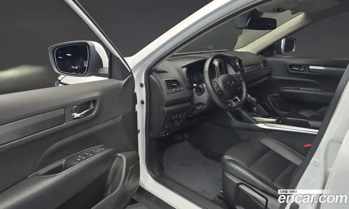 Renault QM6 2023 2.0 Автомат в Москве № 586123, фото 10