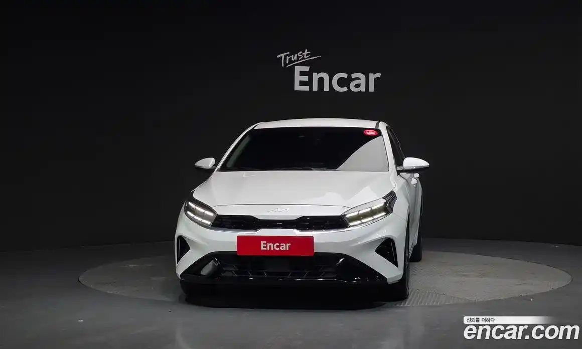 Kia K3 2023 1.6 Автомат в Москве № 586258, фото 3