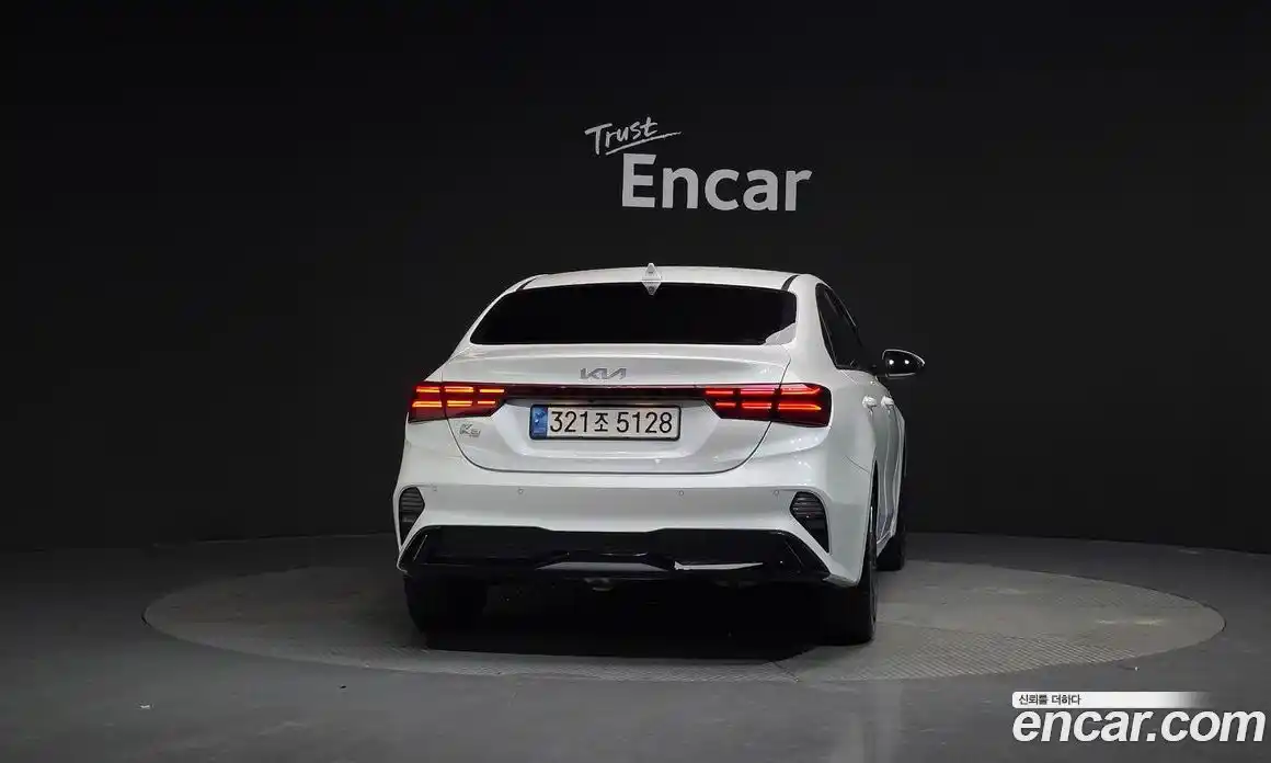 Kia K3 2023 1.6 Автомат в Москве № 586258, фото 4