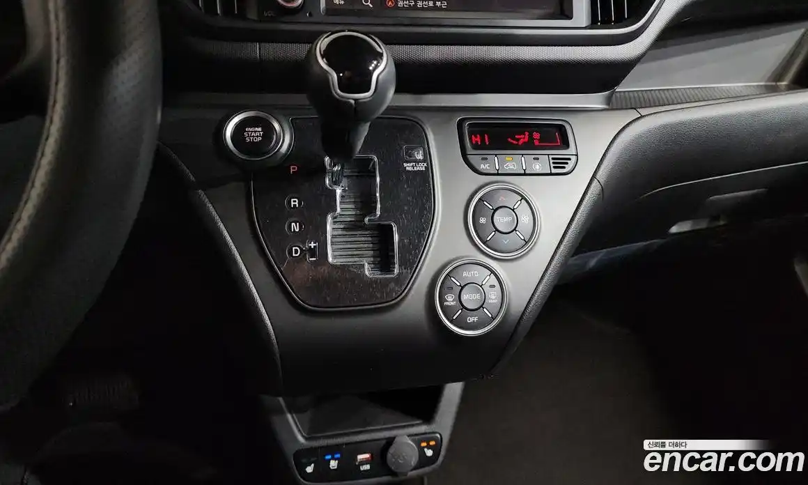 Kia Ray 2025 1.0 Автомат в Москве № 586472, фото 8