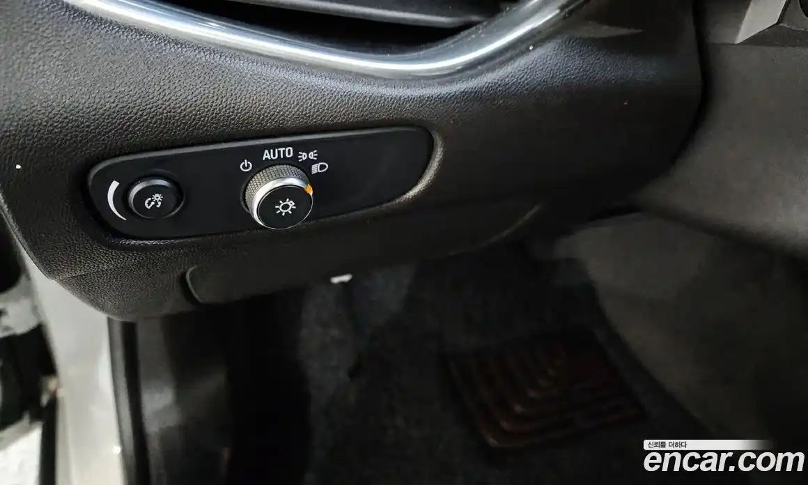 Chevrolet Malibu 2018 2.0 Автомат в Москве № 586705, фото 17