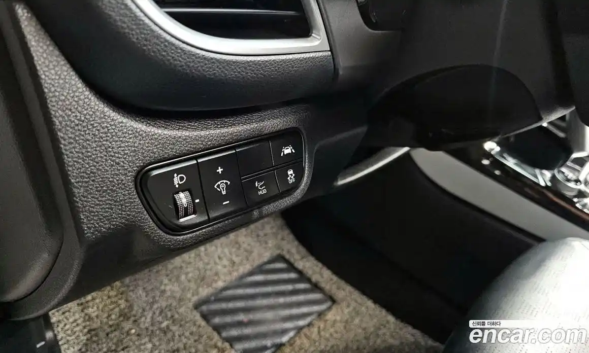 Kia Seltos 2021 1.6 Автомат в Москве № 586871, фото 13