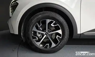 Kia Sportage 2024 1.6 Автомат в Москве № 587028, миниатюра 5